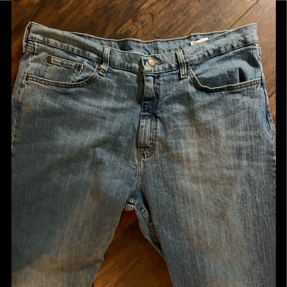 Men's Wrangler Jeans - Picture 3 of 5